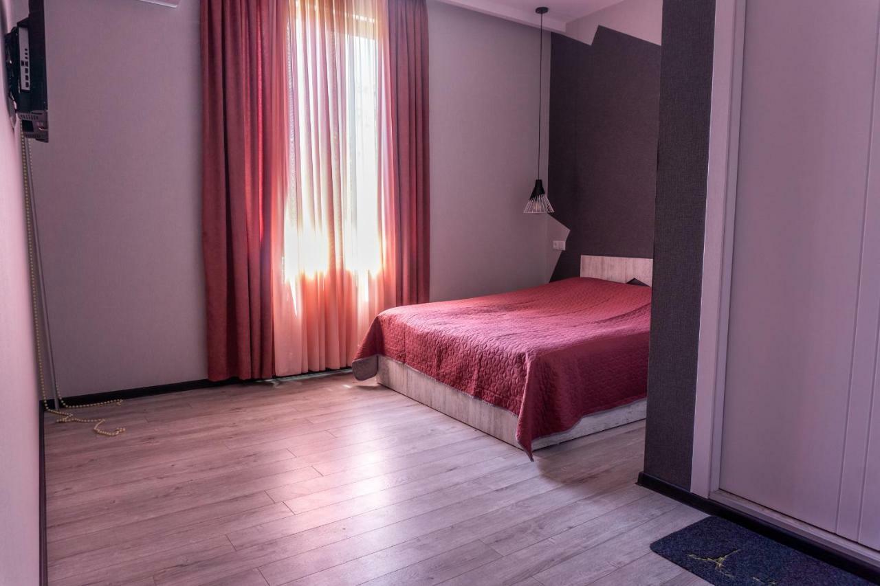 Guesthouse Kado Tbilisi Exterior foto